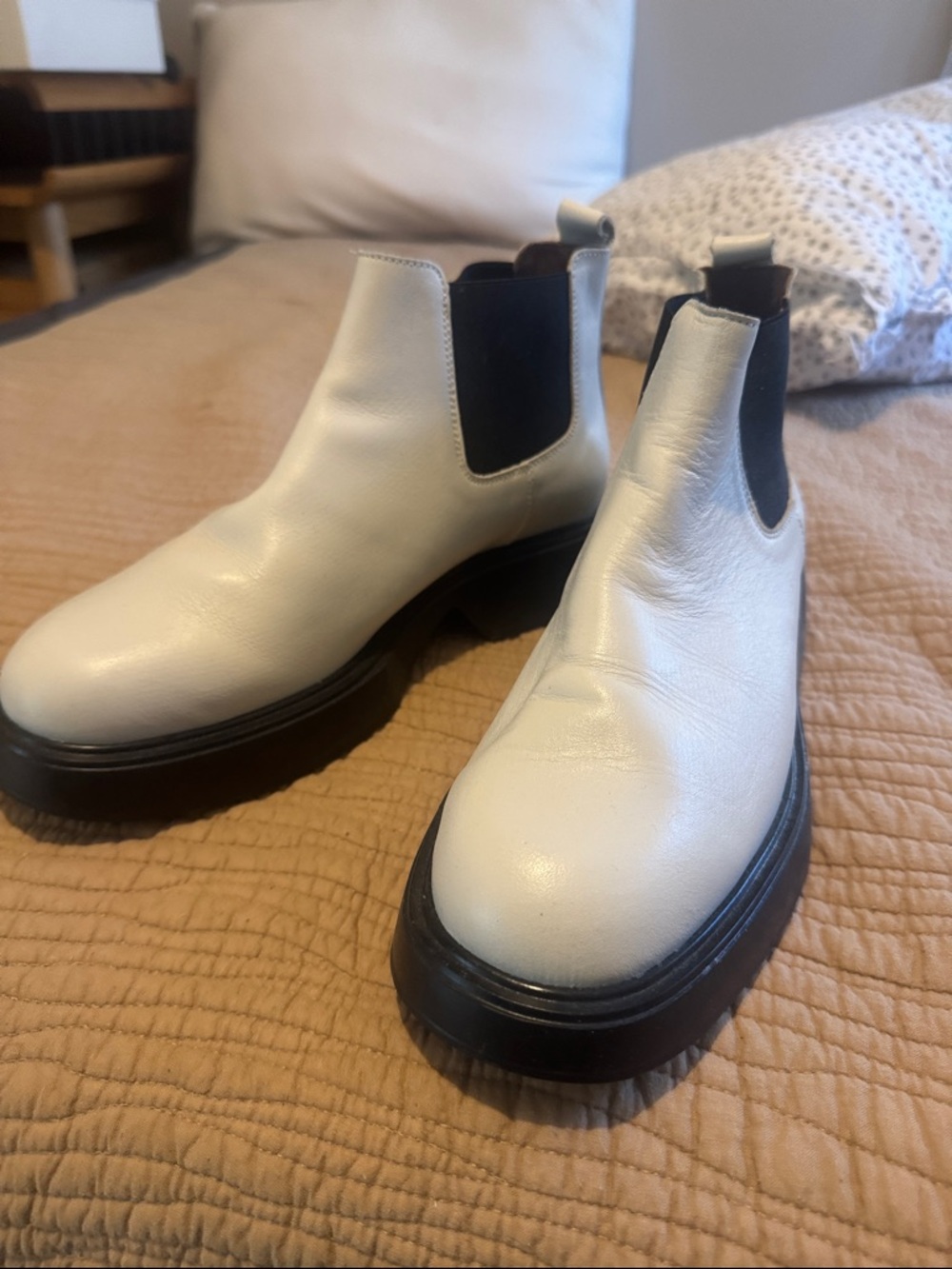 Women's White Leather Chelsea Ankle Boots - Picture 5 of 6